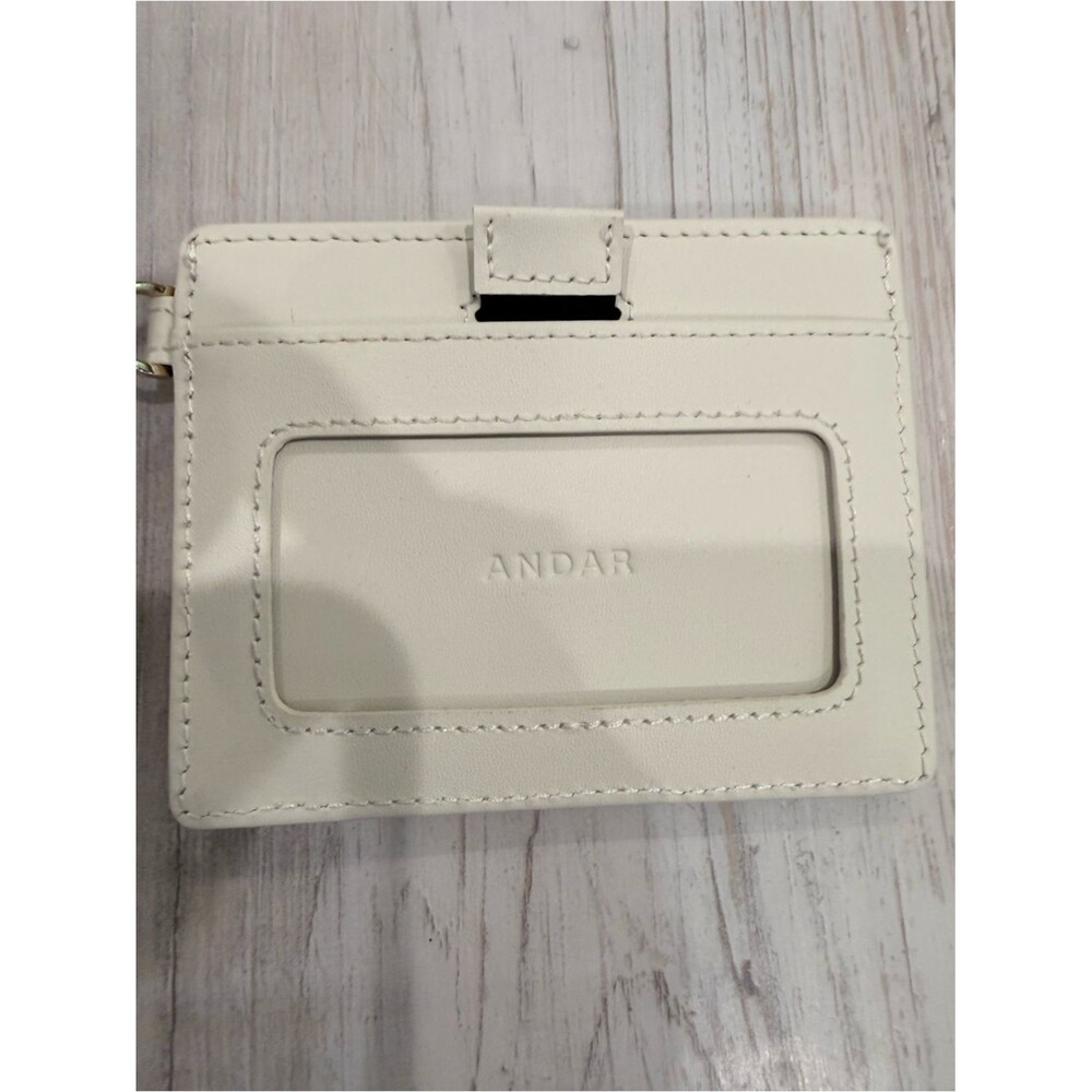 ANDAR off white Cardholder Wallet with ID Window